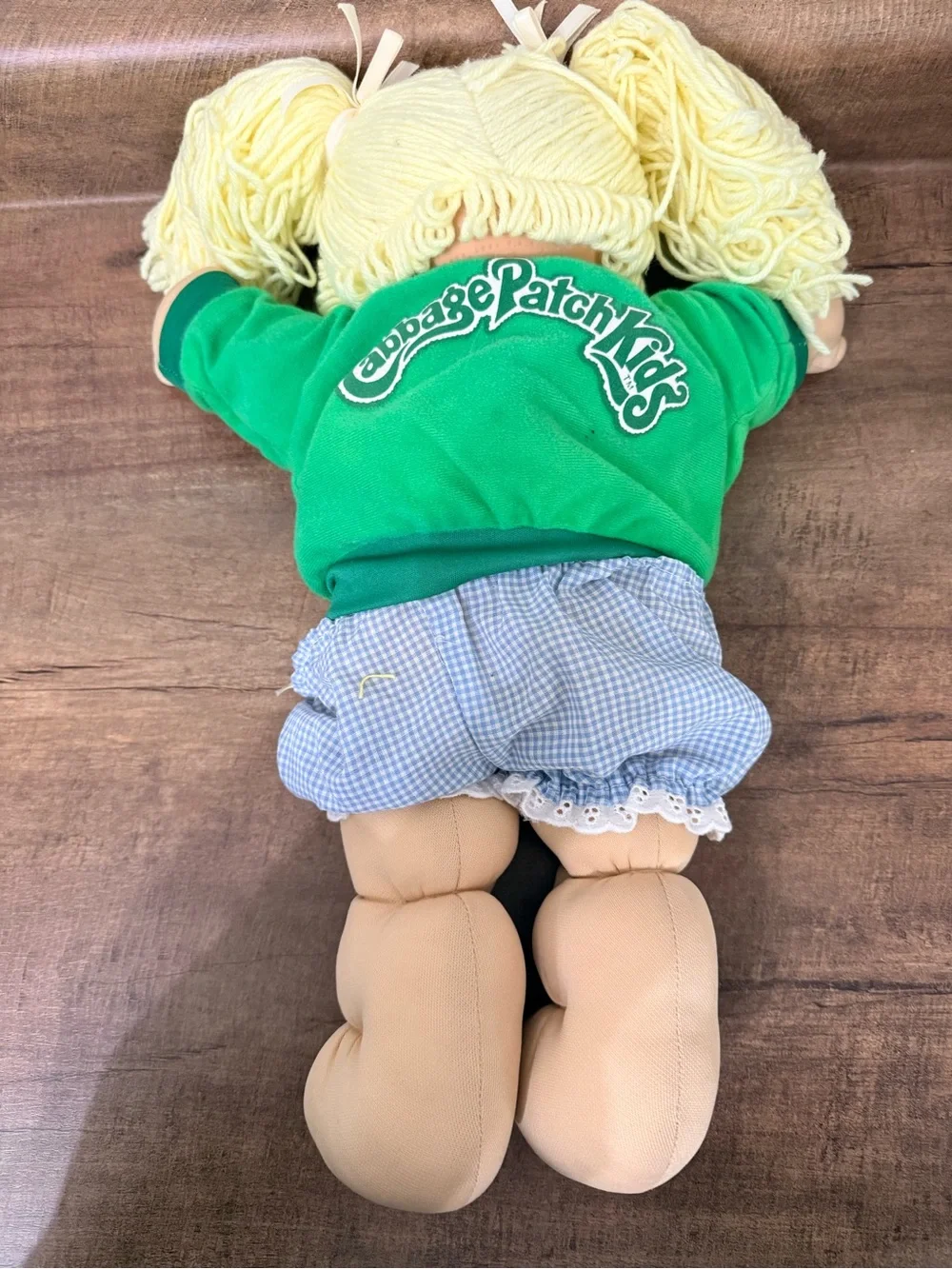 Vintage 1985 Cabbage Patch Kids Doll Blonde Hair Green Outfit w/ Papers